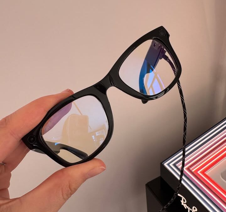 Rencontre avec Ray-Ban Meta lors de notre visite chez @@essilorluxottica…