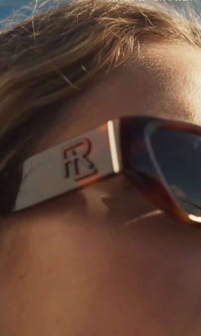 🕶️ Ralph Lauren, Élégance intemporelle au soleil ☀️ Découvrez notre…