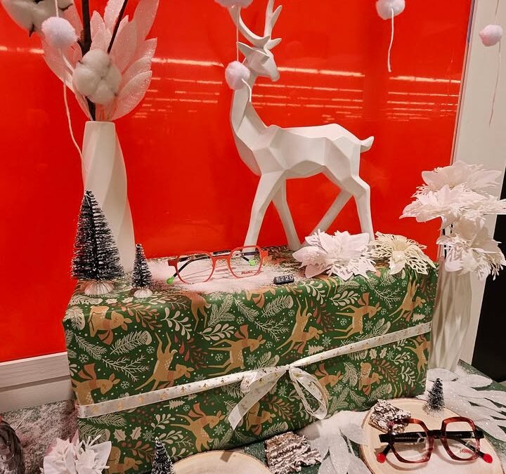 Ho Ho Ho 🎅✨ Nos vitrines sont prêtes pour les…