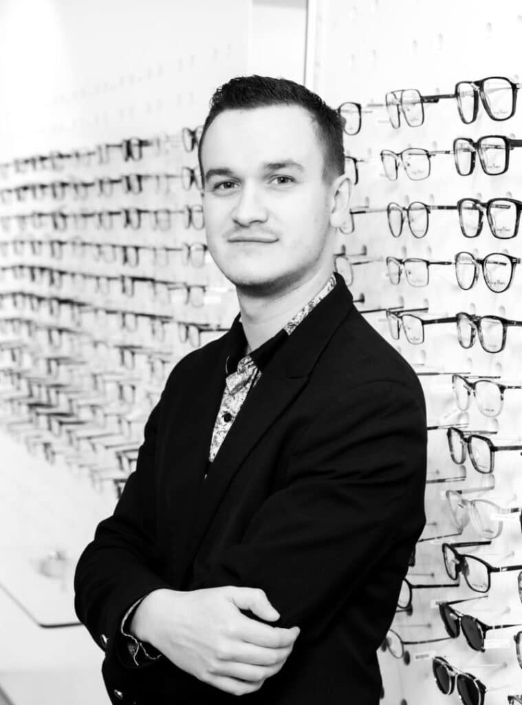 Valentin Castrec Opticien responsable - Quimper, Fouesnant, Douarnenez
